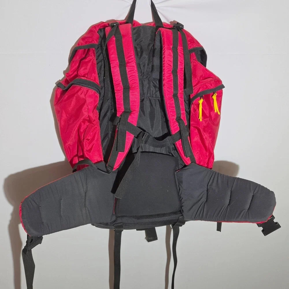 Marlboro Adventure Team Backpack Large Red Vintage Hiking Internal Frame